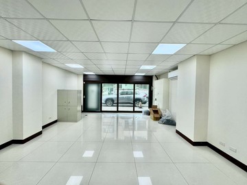 觀音工業區獨棟大面寬電梯12套房透店｜桃園市觀音區泰安街