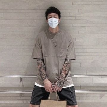 【AMERO】男女裝 圓領短袖T恤 素面 口袋 落肩款 情侶裝