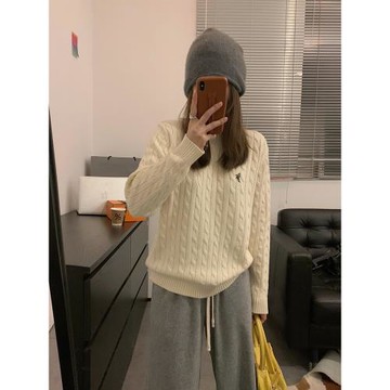 韓版奶白色圓領套頭麻花毛衣女秋冬學院風寬松慵懶刺繡針織衫外套