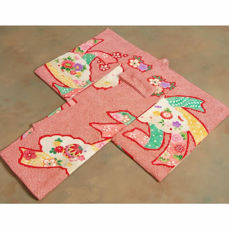 宮参り 着物 女の子 正絹初着 産着 赤色 総疋田柄 鼓 金彩 鹿の子地紋生地 Amazon.co.jp: 宮参り 着物 女の子 正絹初着 女の子用産着 赤色