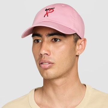 【NIKE】U NK CLUB CAP U CB VDAY SP25 L 中 休閒帽 愛心 情侶帽 粉色-HV8697699