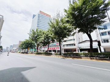 超讚中清路黃金店面｜台中市北區中清路一段