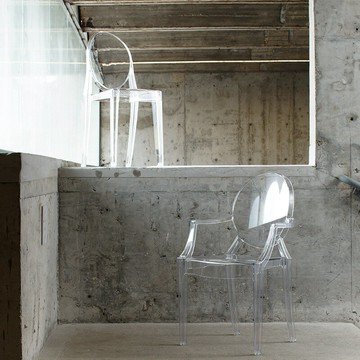 【含稅/免運】 北歐創意餐椅魔鬼幽靈椅網紅簡約休閑扶手椅ins水晶亞克力透明椅