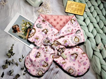 日本絕版棉布粉紅底愛麗絲蝴蝶結圍脖-不分年齡圍脖-短圍巾-脖圍-