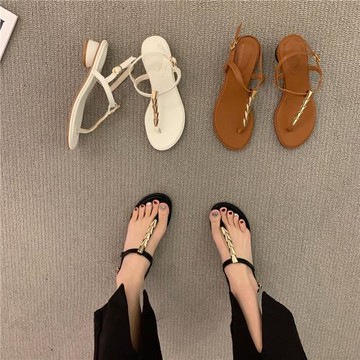 正好遇見~ITSK涼鞋女夏季夾腳夾趾粗跟低跟一字扣帶羅馬鞋