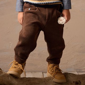 PIPPY 立體小綿羊吊飾鬆緊帶腰圍長褲 咖啡-120