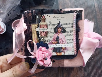 粉色歌德女巫魔法書拼貼手帳本 手工製作 可愛魔法筆記本