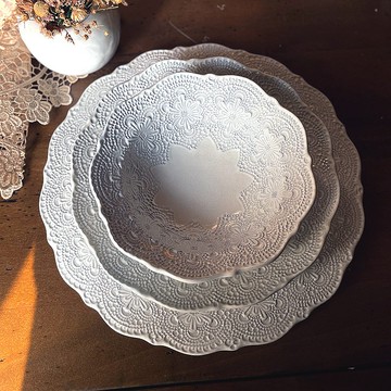 【超值優惠組合】手工浮雕蕾絲系列3件組(主餐盤+湯盤+麥片碗)