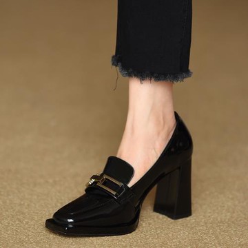 misili 8.5cm方頭粗跟單鞋女2025春季新款高跟鞋黑色平底英倫女鞋