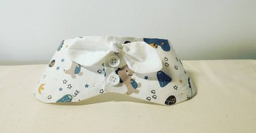 啾啾領帶圍兜兜