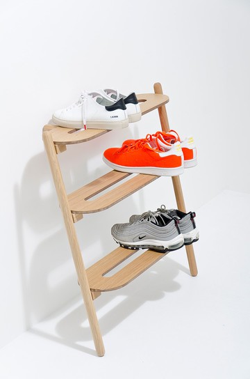斜斜倚鞋架 / Heel Bar Shoe Tidy