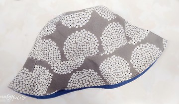 淺卡其色白繡球花 牛仔藍 雙面漁夫帽 遮陽帽