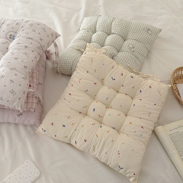 🔥優選好物🔥碎花田園坐墊 家用辦公室屁墊 柔軟沙發靠枕  綁帶餐桌椅墊 靠墊加厚  可愛坐墊辦公室靠墊