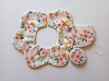 【5日內出貨】彌月禮盒小花兒  轉轉花兜 平安符袋 奶嘴夾