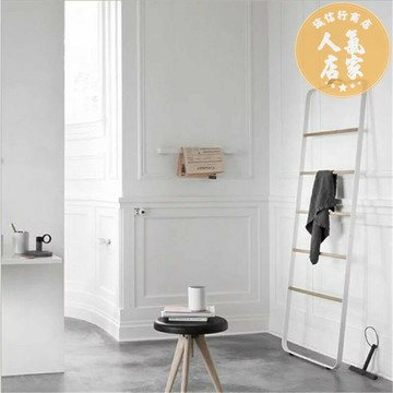 梯形置物架 斜面架 簡約歐式梯形毛巾架衛生間落地式置物架浴室浴巾架免打孔浴巾掛架