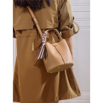 水桶包女小包包2025新款春夏小眾通勤包手提包高級感斜挎單肩女包