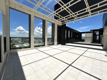 A2新文山華鳳特區|高樓景觀頂樓大露台|四房平車｜高雄市鳳山區北昌三街