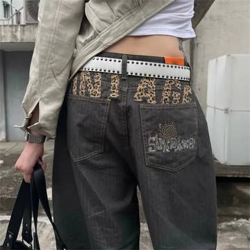 ˏˋ𝐻𝑒𝑦 𝑆𝑝𝑟𝑖𝑛𝑔 - ̗̀🌷⛅️ 韓國 INS時髦街頭豹紋貼字母深秋新款潮酷休閒深色系牛仔褲