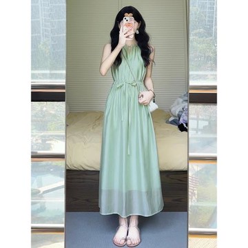 2025年夏季新款法式森系名媛高級感氣質系帶收腰絕美無袖連衣裙女