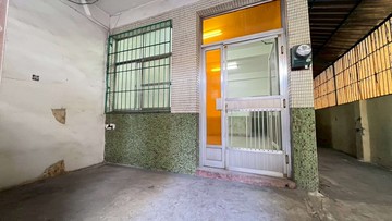 五甲正商圈-南成國小旁-大地坪面寬-透天厝｜高雄市鳳山區南正一路