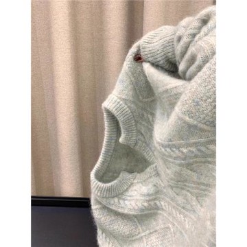 慵懶高級感內搭打底灰色針織毛衣女秋冬季穿搭2025新款設計感上衣