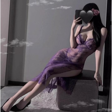 °• 𝘔𝘖𝘔𝘖𝘕𝘈 •°🫧現貨🫰嫣紫微醺夜 韻紫蕾絲吊帶睡裙開叉性感氣質女長裙 MM2130
