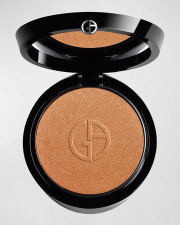 Luminous Silk Golden Glow Highlighter