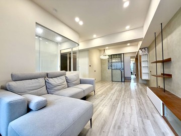 森自然景觀三房平車～出價即談｜台南市南區萬年七街