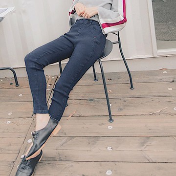 輕暖內刷毛修飾剪裁丹寧彈力褲-OB嚴選