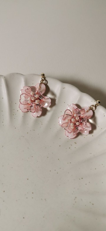 【Veverka】梅香-粉色-樹脂純銀耳環 造花液 水晶花 樹脂花 滴膠