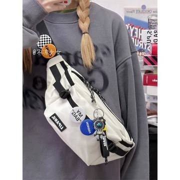 工裝運動胸包男簡約百搭腰包日系原宿ins潮牌小眾休閑斜挎背包女