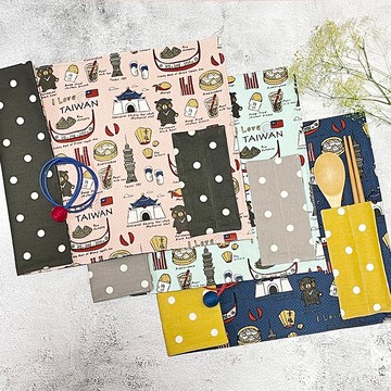 台灣伴手禮系列-小點點棉布印花/綁繩餐墊-附餐具收納袋