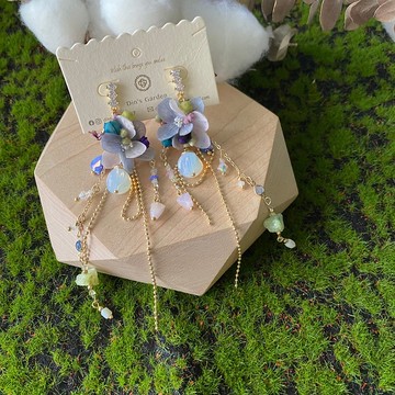 兩用樹脂保鮮花球流蘇長耳環