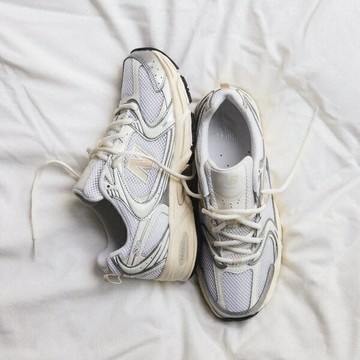 【下殺↘ 8折】NEW BALANCE 休閒鞋 NB 530 米白銀 奶油底 復古 運動鞋 女 U530ESB