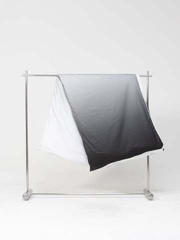 Black Gradient Comforter Set (SS/Q/K)
