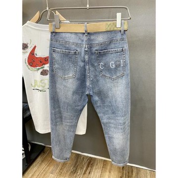 淺色微錐小腳九分褲2026夏季補丁破洞牛仔褲男潮牌字母刺繡哈倫褲