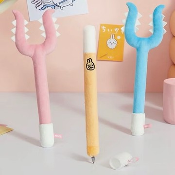 【正版現貨】Miniso 名創優品 Chiikawa 吉伊卡哇 討伐棒筆 毛絨筆 吉伊 小八 烏薩奇 兔兔 東海模型