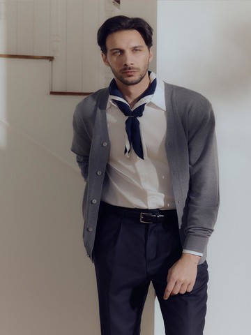 Fine Wool Classic Fit V-neck Cardigan_3colors
