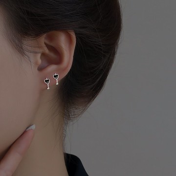 925純銀愛心耳扣女年新款潮ins風耳環小巧精致圓圈款耳飾