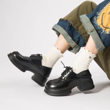 鹿與深林2022年新款秋季松糕鞋小眾設計小皮鞋厚底單鞋休閑蛋糕鞋