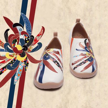 uin西班牙原創設計 女鞋 綻菊彩繪休閒鞋W1109576