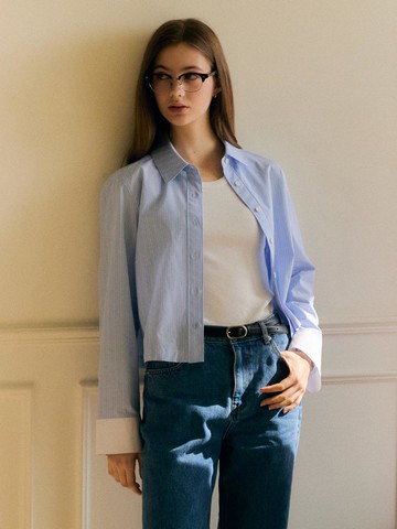 Striped Graphic Cropped Shirt - Light Blue