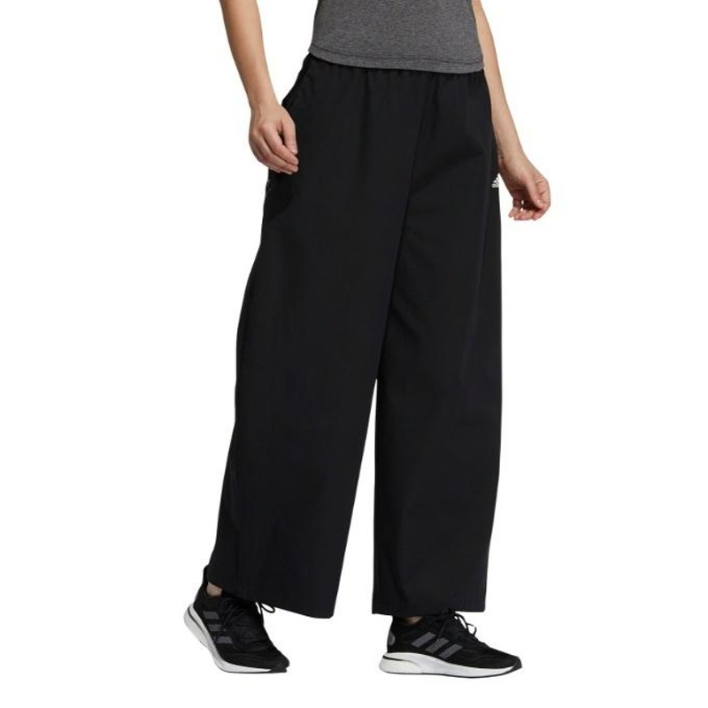 えみおわす　ダーツパンツ　黒 アディダス ロングパンツ レディース PRSVE ウーブンワイド