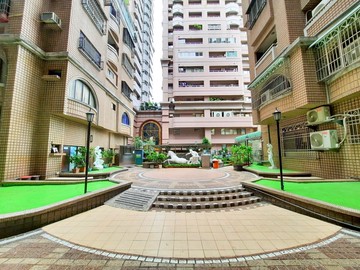 信義國小｜五福國中｜室內大空間大四房｜高雄市新興區七賢一路