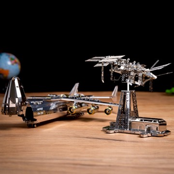 空馳兩件組 | In the Sky and Space Set