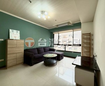 國美特區雲門登峰高樓兩房車位｜台中市西區大忠南街