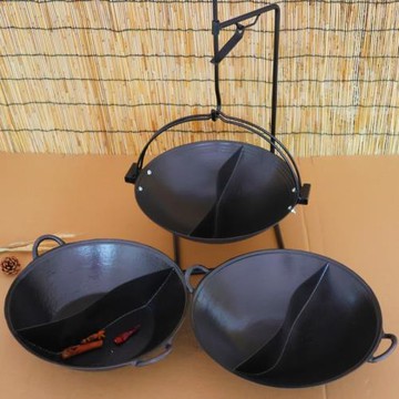 老式鑄鐵鴛鴦鍋吊鍋商用平圓底火鍋店鍋具地攤火鍋免治老鐵鍋干鍋