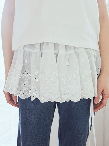 透明感刺繡蕾絲綁帶疊穿式設計短裙(01000687900) - earth music&ecology