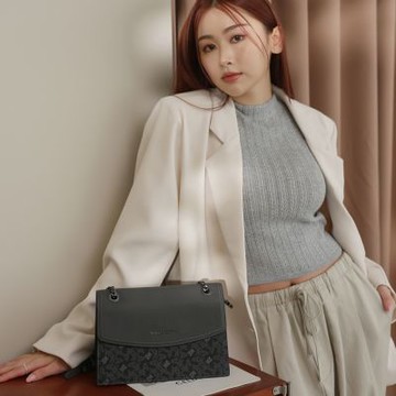 【金安德森】Hulda 經典老花紋信封包-暗灰