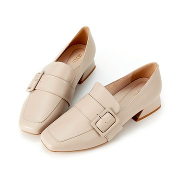 零碼[赫式經典楦型] 全真皮復古方釦方頭低跟樂福鞋 裸粉色